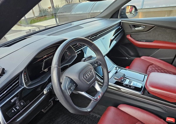 Audi SQ8 cena 399000 przebieg: 105000, rok produkcji 2020 z Daleszyce małe 254